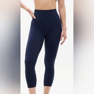 Athleta Elation Capri - NEW Without Tags - Small - Navy